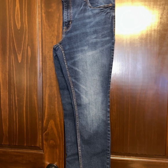 Women’s Old Navy mid-rise rockstar super skinny jeans - Picture 6 of 7